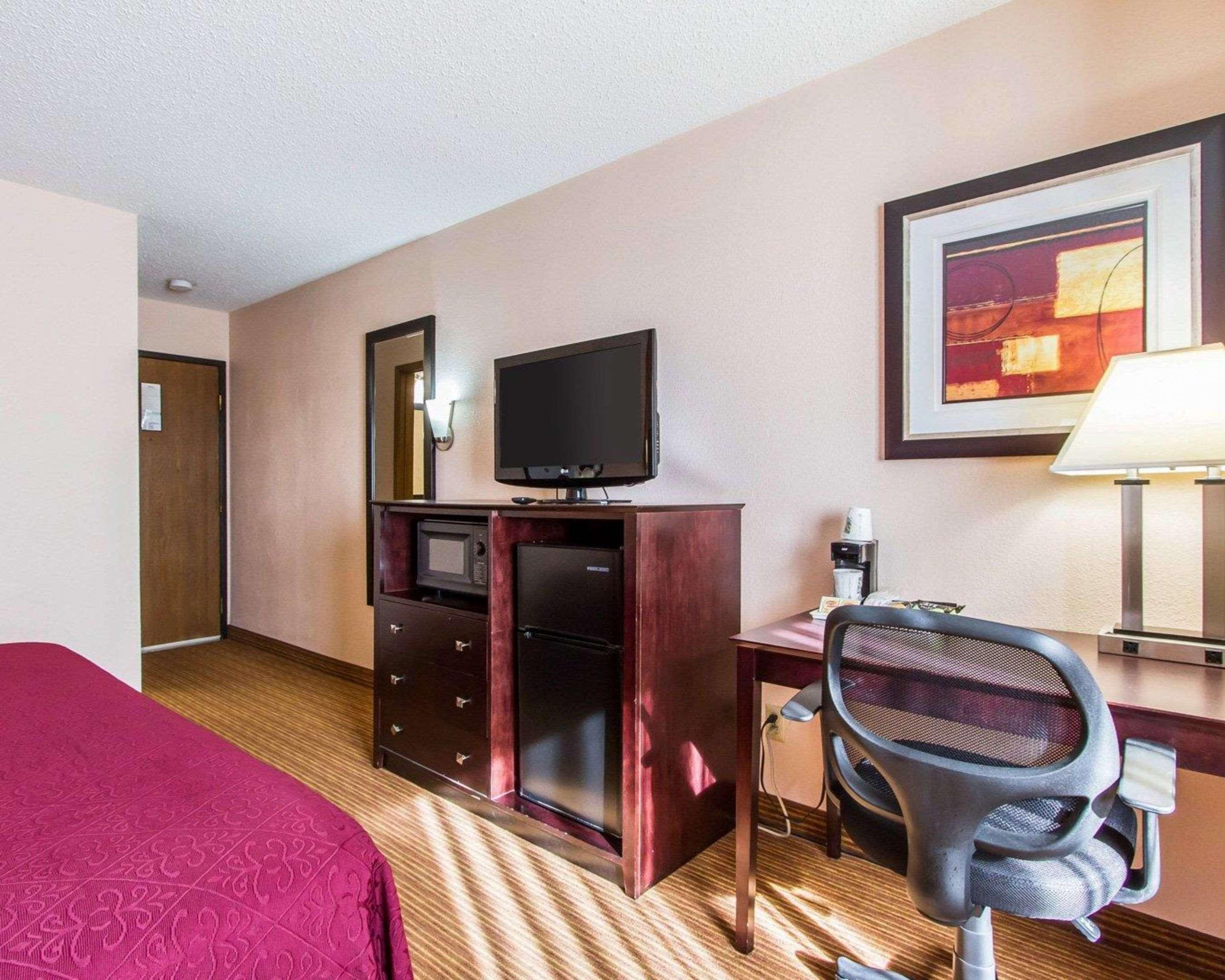 Quality Inn & Suites Ottumwa North Kültér fotó